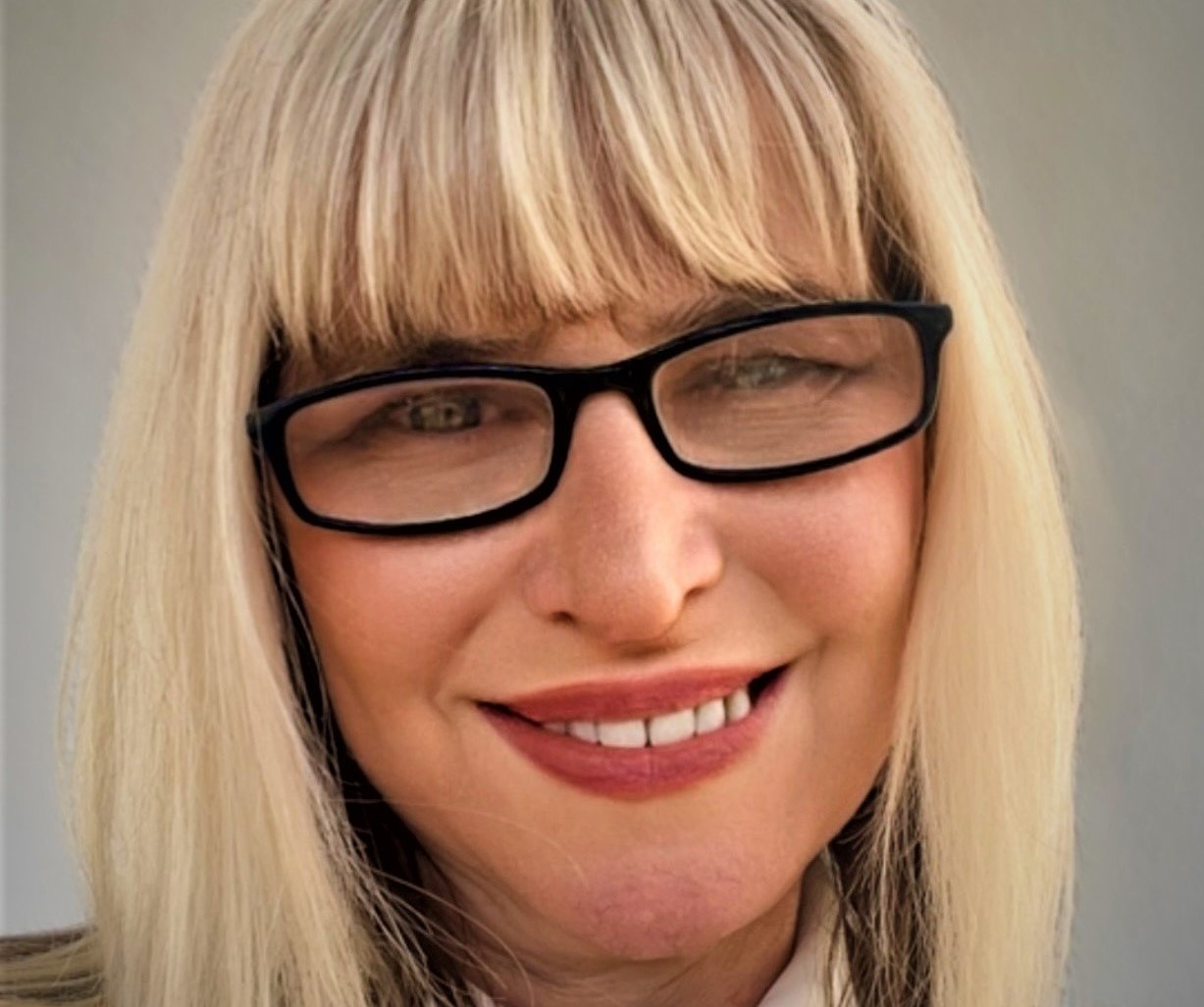 Image of Wedding Coordinator Shelley Howlett