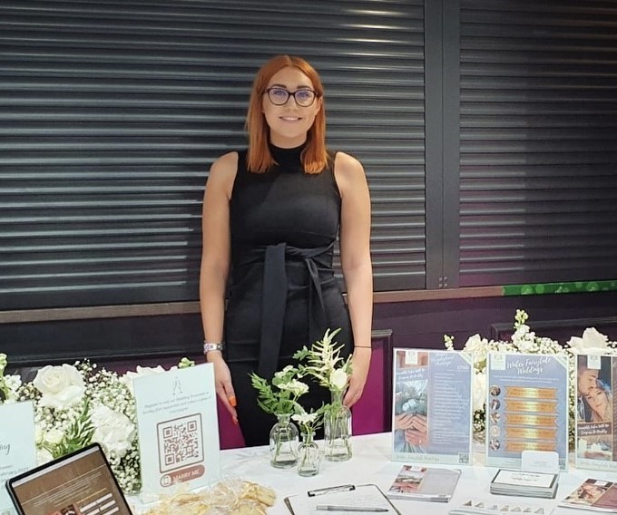 Image of Wedding Coordinator Lindsey Clarke 