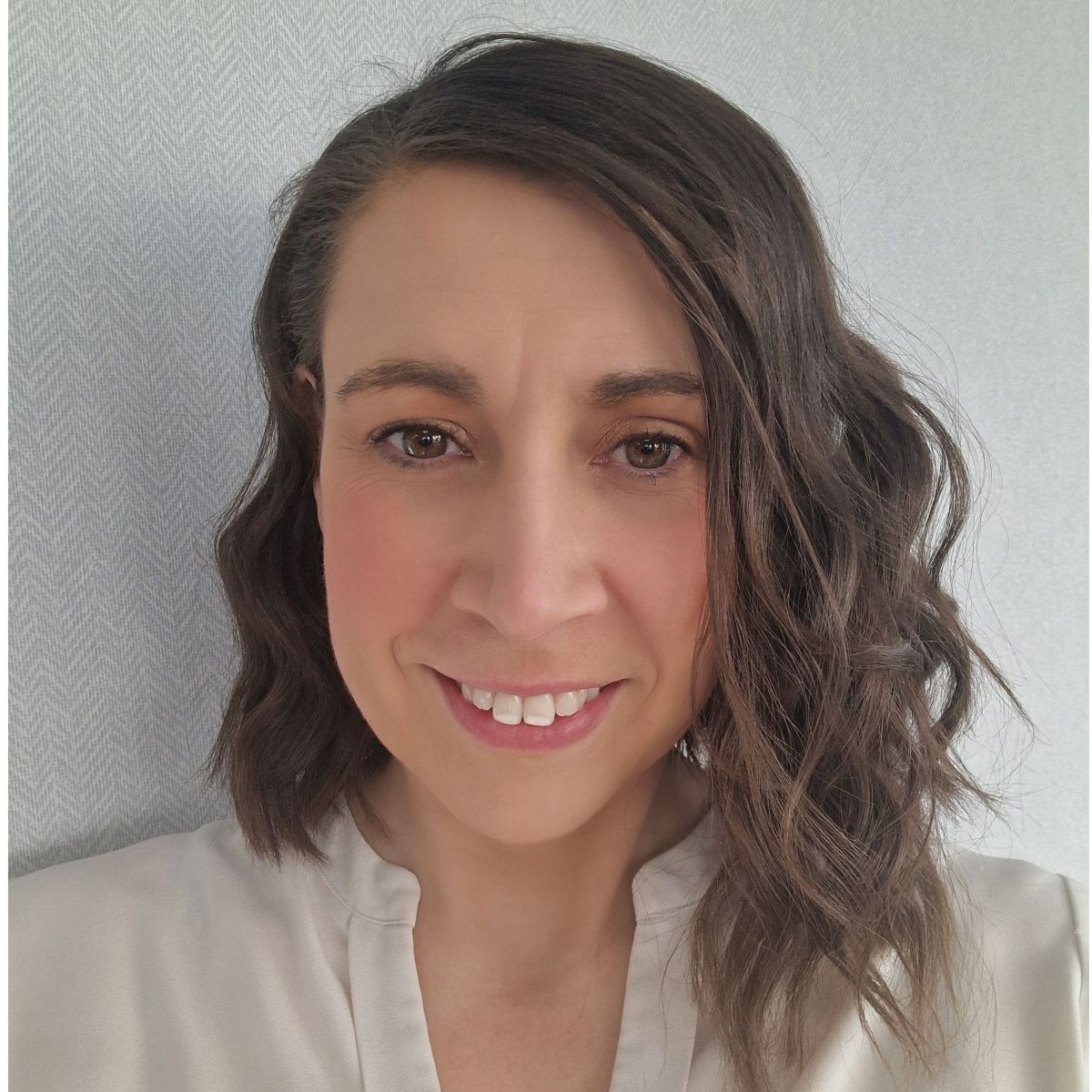 Image of Manager Helen Cardoso