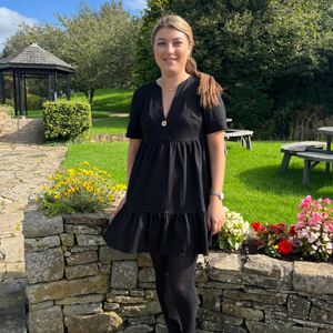 Image of Wedding Coordinator Paris Metcalfe
