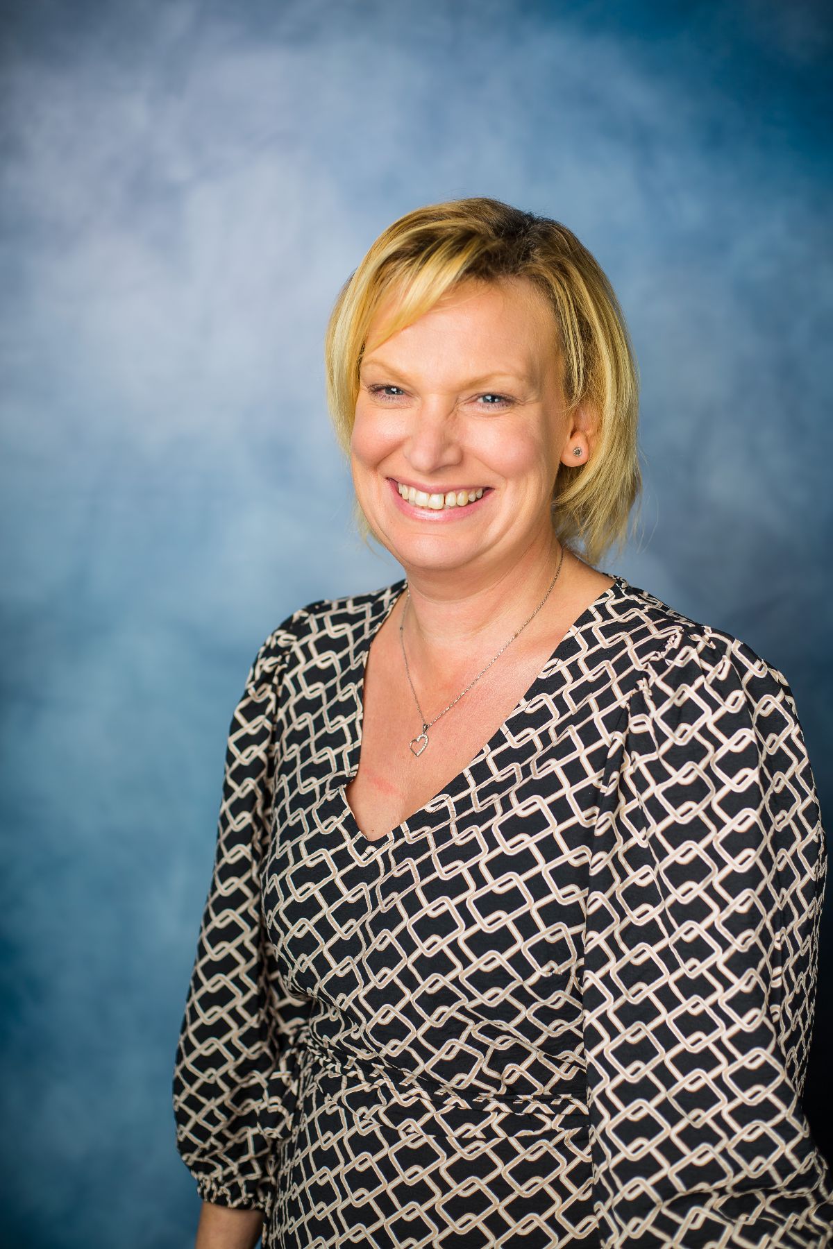 Image of Wedding Coordinator Lynda Smallman