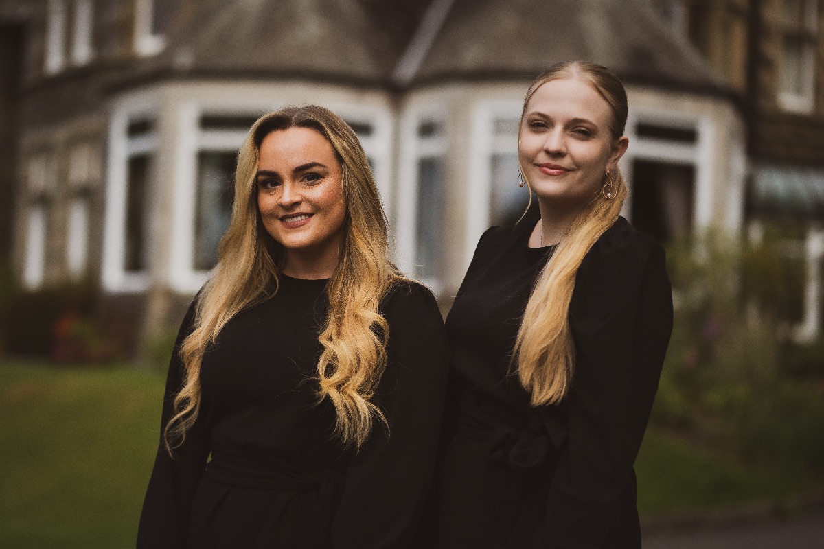 Image of Wedding Coordinator Beth and Caleigh